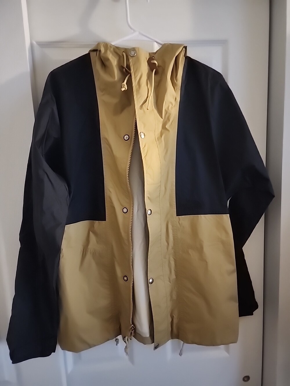 The North Face Sz Small Men's 78 Rain Top Jacket Stitch Logo New waterproof $179